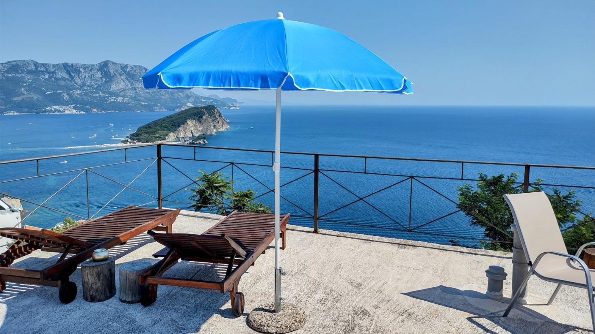 High * Budva